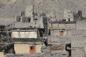 trekking-in-nepal-mustang