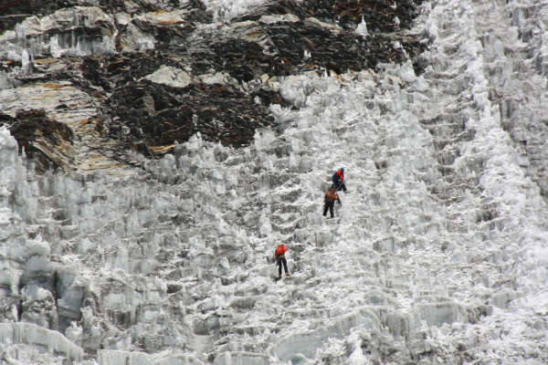 island-peak-climb-2