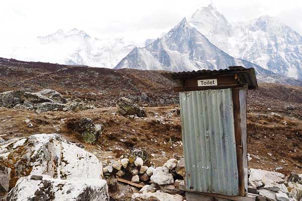 Toilet-Nepal-Tea-Houses-Trekking