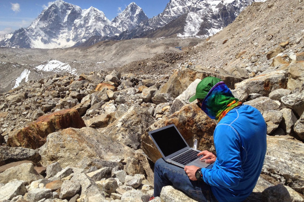 Internet-access-on-an-Everest-Base-Camp-Trek-gorak-shep