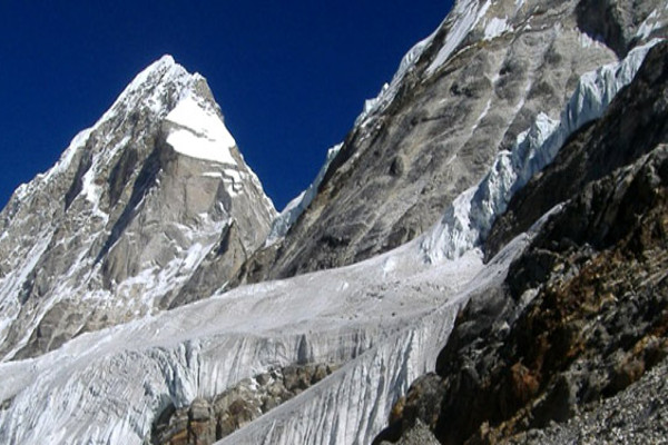 peak-climbing-in-nepal-pharcharmo