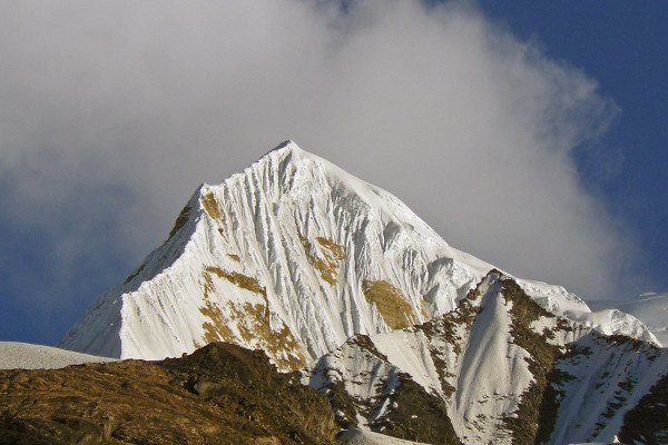 peak-climbing-in-nepal-singu-chuli-peak