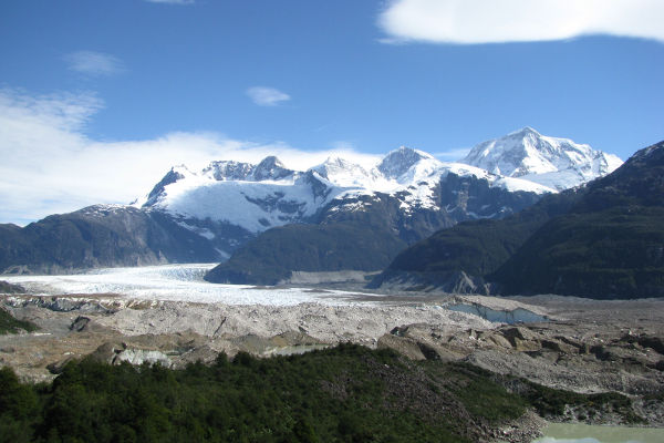 best-day-hikes-in-patagonia-exploradores-glacier