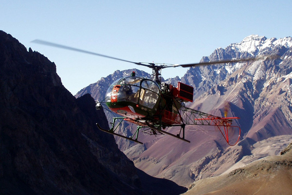 aconcagua---helicopter-Mountain-IQ-600x400