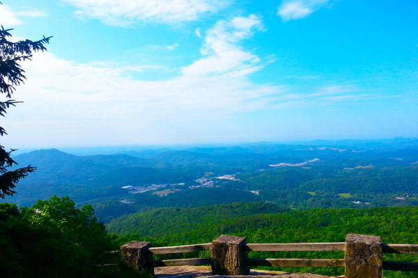 James-E.-Edmond-Trail-at-Black-Rock-Mountain-State-Park