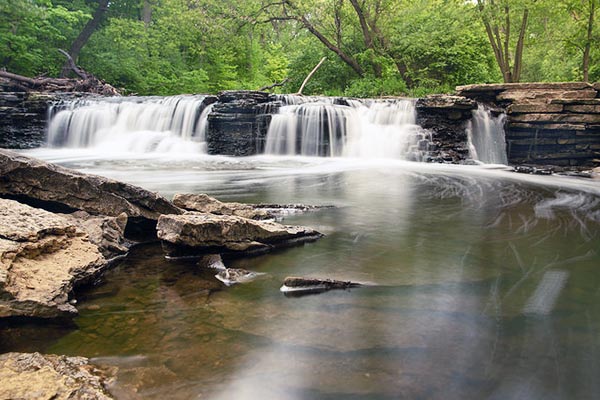 Waterfall Glen Forest Preserve