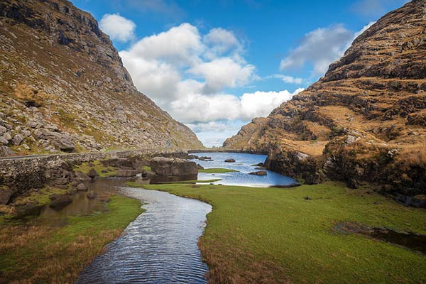 hiking in ireland Gap of Dunloe