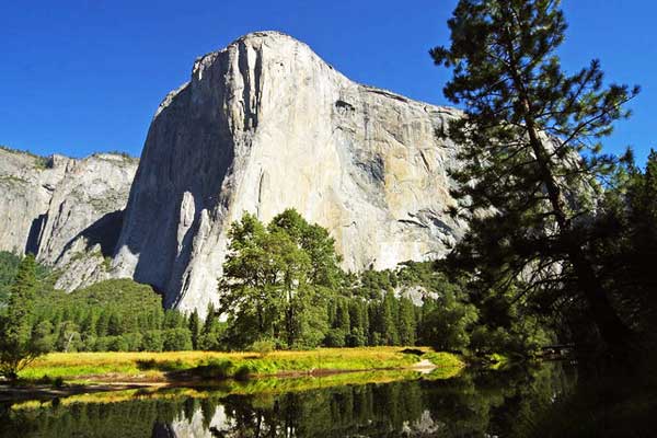 El-Capitan-Sierra-Nevada-Mountains