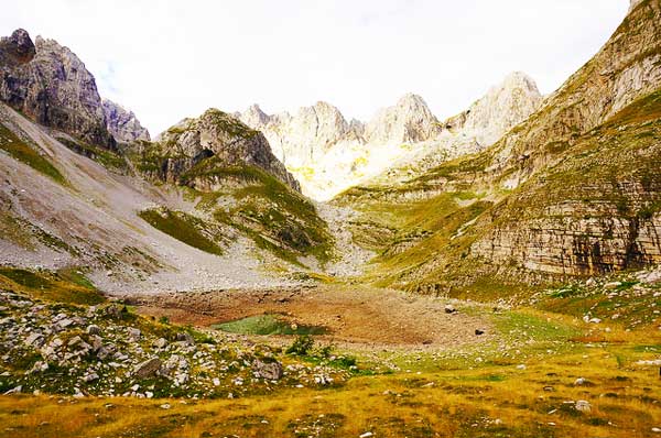 Maja-Jezerce-Dinaric-Alps-MountainIQ