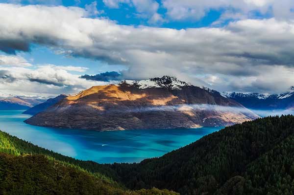 The-Snowy-Mountains-Australia-MountainIQ