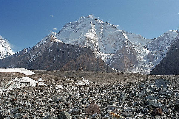 broad peak