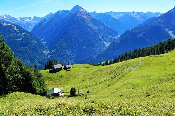 Finkenberg-Berlin-High-Trail-Austria-Europe