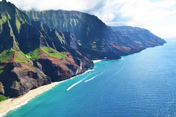 Honopu-Ridge-Hawaii-Kauai-USA