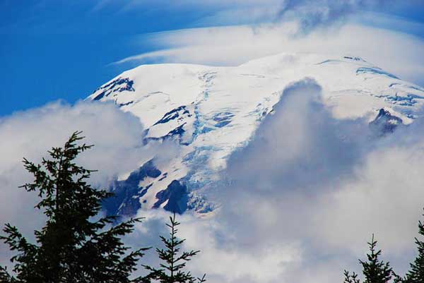 Mount-Rainier-North-America-Washington-Best-time-to-go