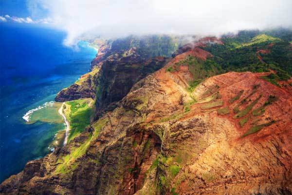 Nualolo-Ridge-Kauai-Hawaii-USA