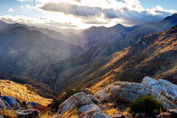 Borrego-Palm-Canyon-San-Diego-California-USA