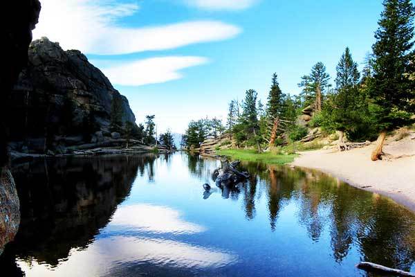 Gem-Lake-Rocky-Mountains-USA