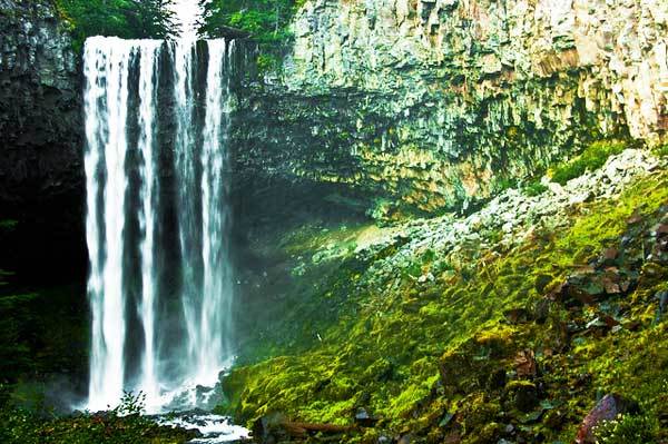 Tamanawas-Falls-Portland-Oregon-USA