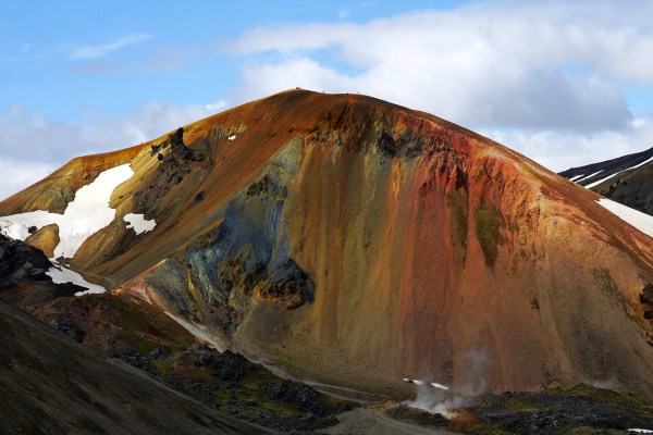 Brennisteinsalda-iceland-hikes