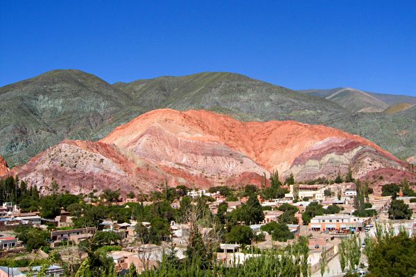 Cerro-de-los-Siete-Colores-argentina