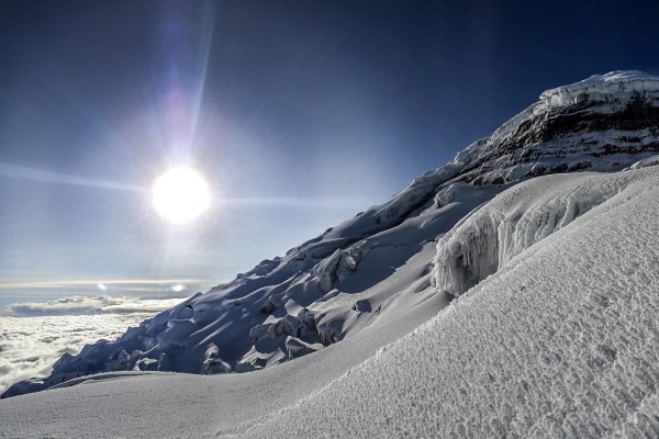 cotopaxi-climbing-sun