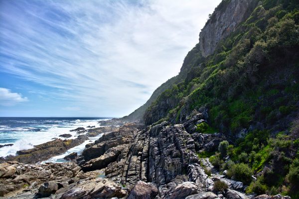 otter-trail-hiking-in-south-africa