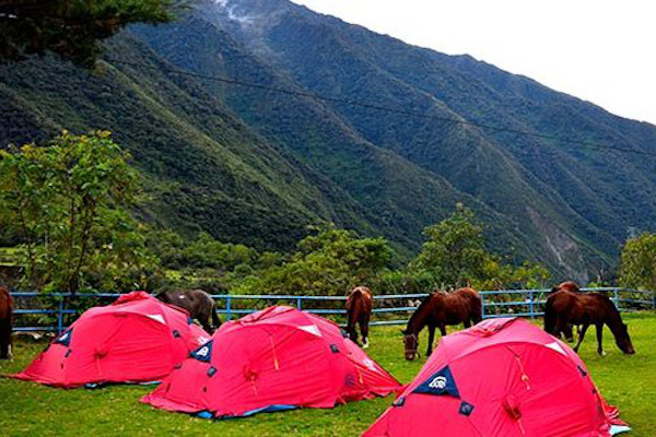 camping tents machu picchu