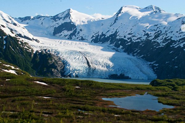 portage-glacier-hiking-in-alaska