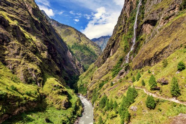 manaslu-trek-hills manaslu-trek-hills