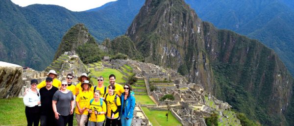 inca trail group pic