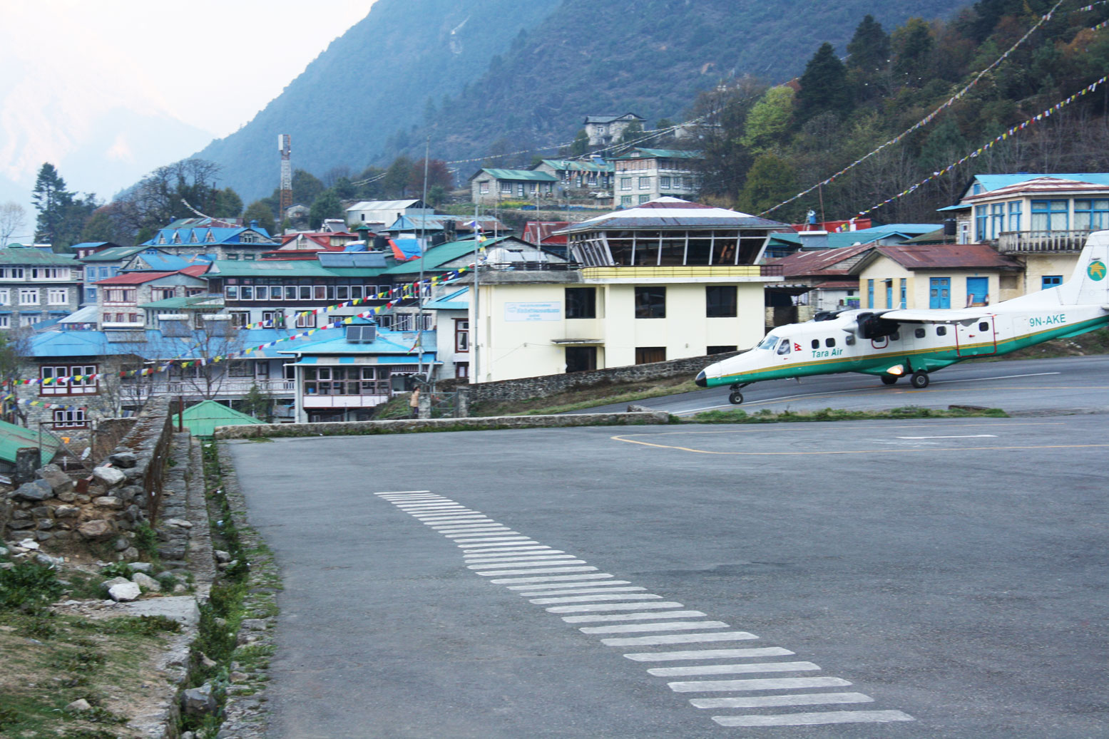 Lukla-Airport-Flight-Take-off Everest Base Camp Nepal