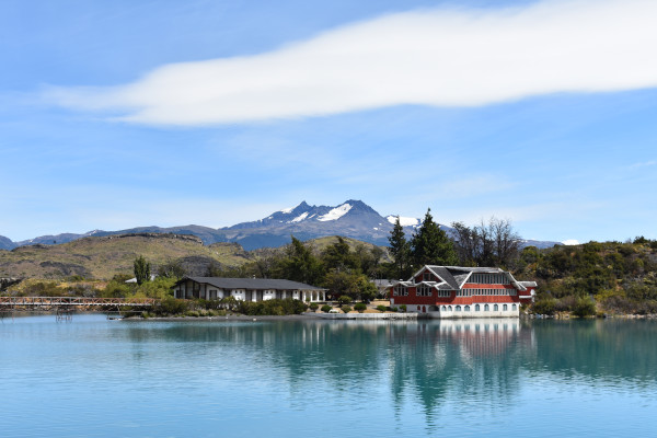 lago Pehoe in torres del Paine