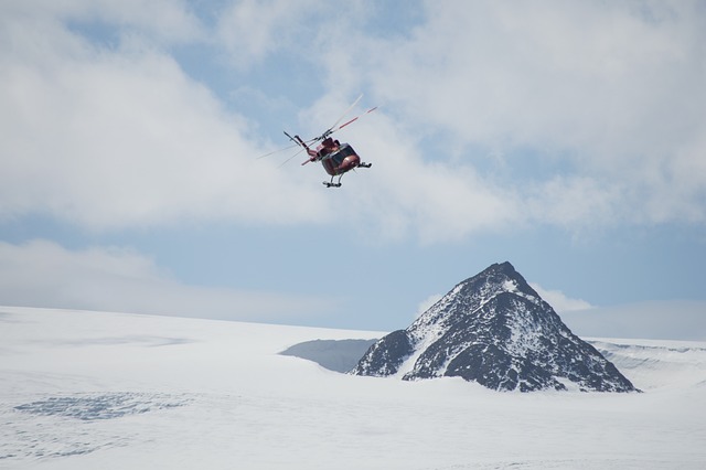 Antarctica helicopter