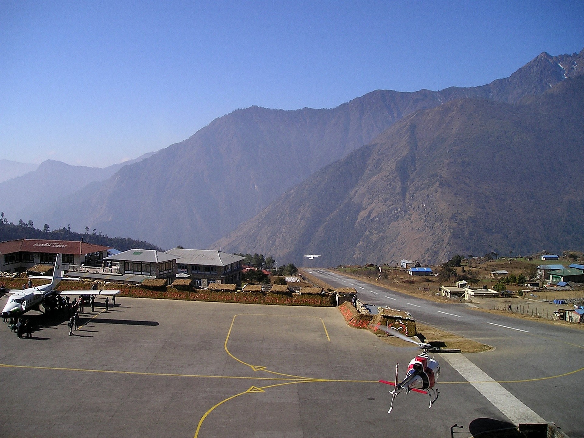 nepal-airfield-lukla