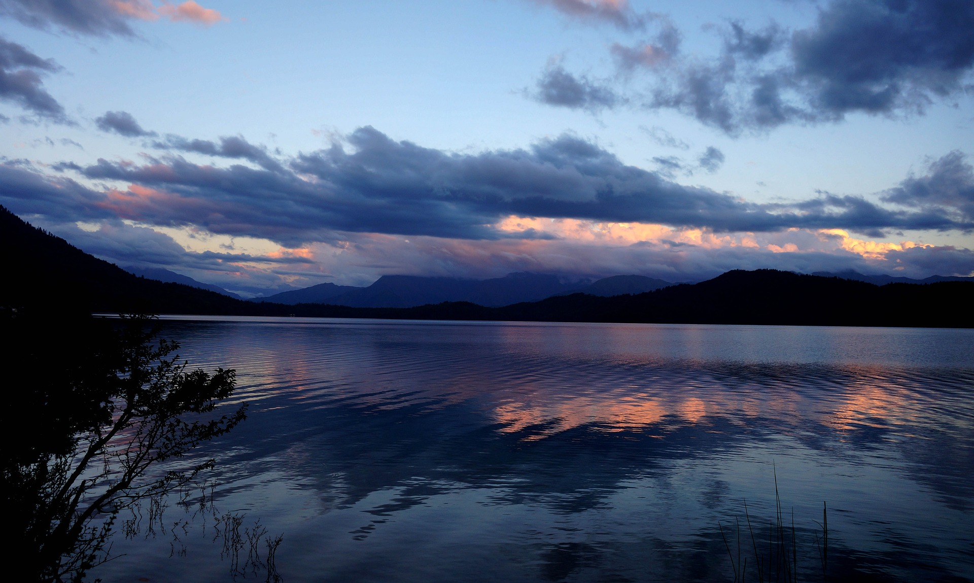 essay about rara lake in nepali language