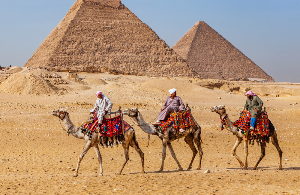 A Complete Guide to Hiking in Egypt (Routes, Seasons & Safety)